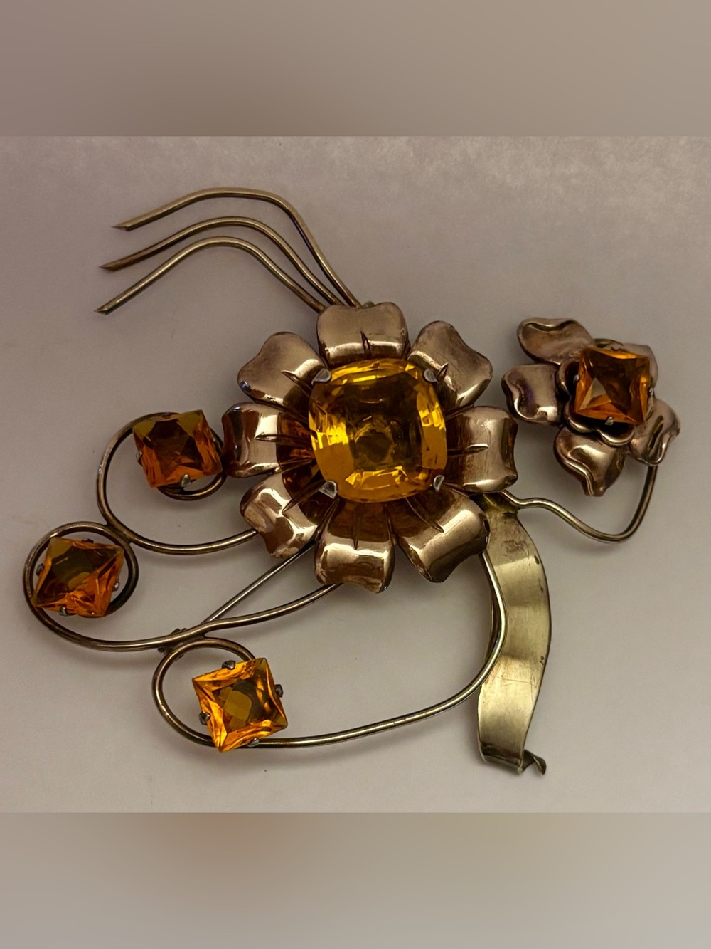 Vintage 1940s Harry Iskin Flower Brooch 10K GF Yellow Cadmium Rhinestone Pin
